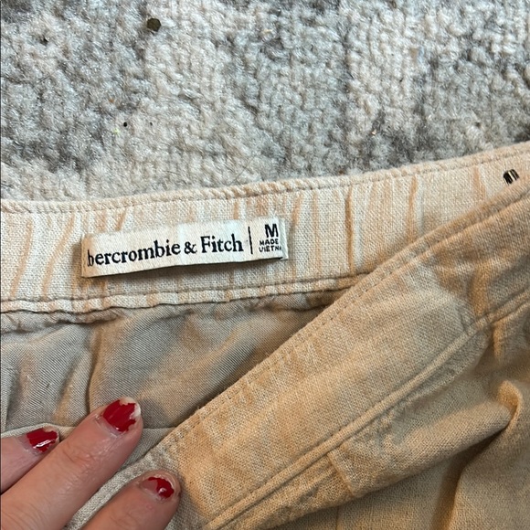 Abercrombie nude linen skirt - Picture 2 of 4